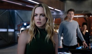 DC’s Legends of Tomorrow: busca por Ray no trailer e fotos do episódio 4x14