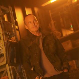 Imagem de Agents of SHIELD: motivação do falso Coulson revelada no trailer do episódio 6x05