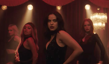 Riverdale: veja Veronica cantar All That Jazz em cena musical do episódio 4x02