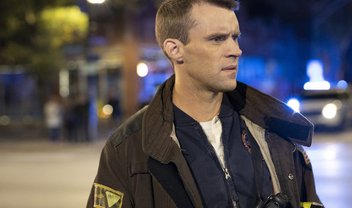 Chicago Fire: Jesse Spencer brinca com romance de personagens