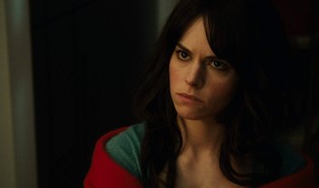 Emily Hampshire estrelará série baseada em livro de Stephen King