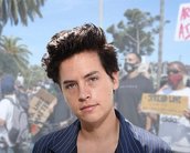 Cole Sprouse, de Riverdale, é preso em protesto por George Floyd