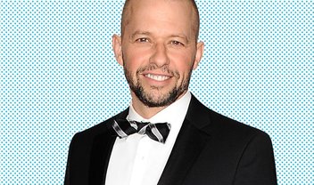 #PorOndeAnda: Jon Cryer, o Alan de Two and a Half Men