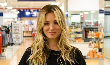 Flight Attendant: Kaley Cuoco fala sobre nova série após The Big Bang Theory