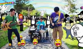 Banda homenageia mais de 40 memes em um único clipe [vídeo]