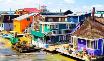 Seu novo endereço: uma casa flutuante no meio do mar