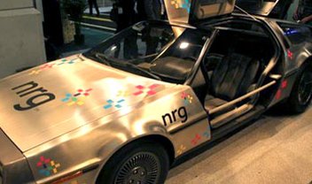 Carro DeLorean de De Volta para o Futuro ganha modelo elétrico