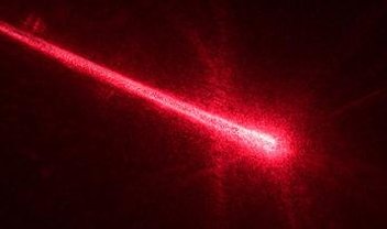 Cientistas desenvolvem laser com o tamanho das partículas de um vírus