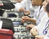 Foxconn começa a substituir trabalhadores por máquinas em suas fábricas