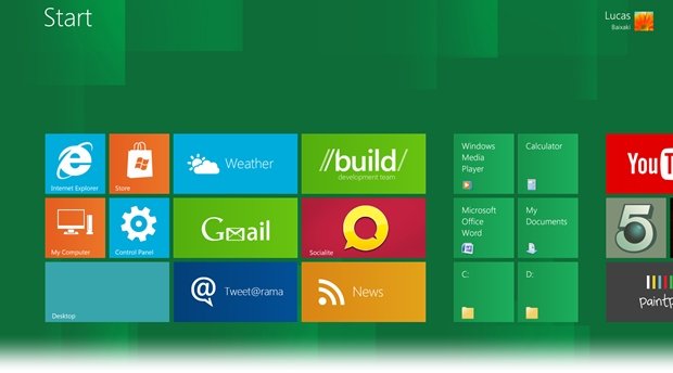 Windows 8 Start Screen Full.
