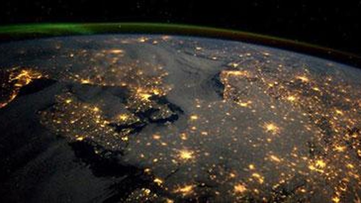 Aurora vista do espaço é exuberante: vídeo de astronauta mostra