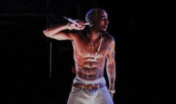 Holograma do rapper Tupac Shakur pode ter custado 400 mil dólares