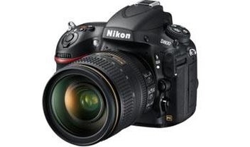 Nikon estaria trabalhando em uma DSLR full frame