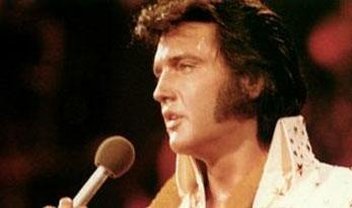 Elvis não morreu: cantor também será recriado em holograma