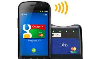 Dispositivo que poderá ser usado como chip NFC é impresso como um jornal