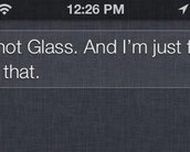 Siri está "tirando sarro" do Google Glass