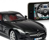 Já imaginou pilotar uma Mercedes-Benz SLS AMG com um iPhone?