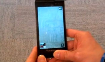 Vídeo mostra app de fotografias para o BlackBerry Z10 em funcionamento