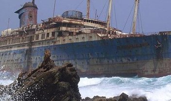 6 locais intrigantes com navios naufragados ou abandonados