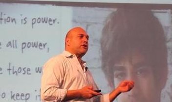 Salim Ismail pede aos campuseiros: sejam loucos!