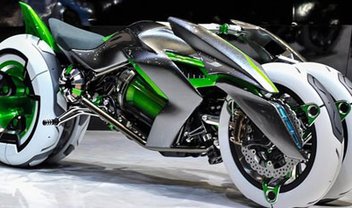 Kawasaki apresenta conceito de motocicleta mutante na Tokyo Motor Show 2013