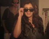 Ela voltou! Rebecca Black lança o clipe de "Saturday"