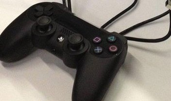 Surge mais uma imagem do suposto controle do PlayStation 4