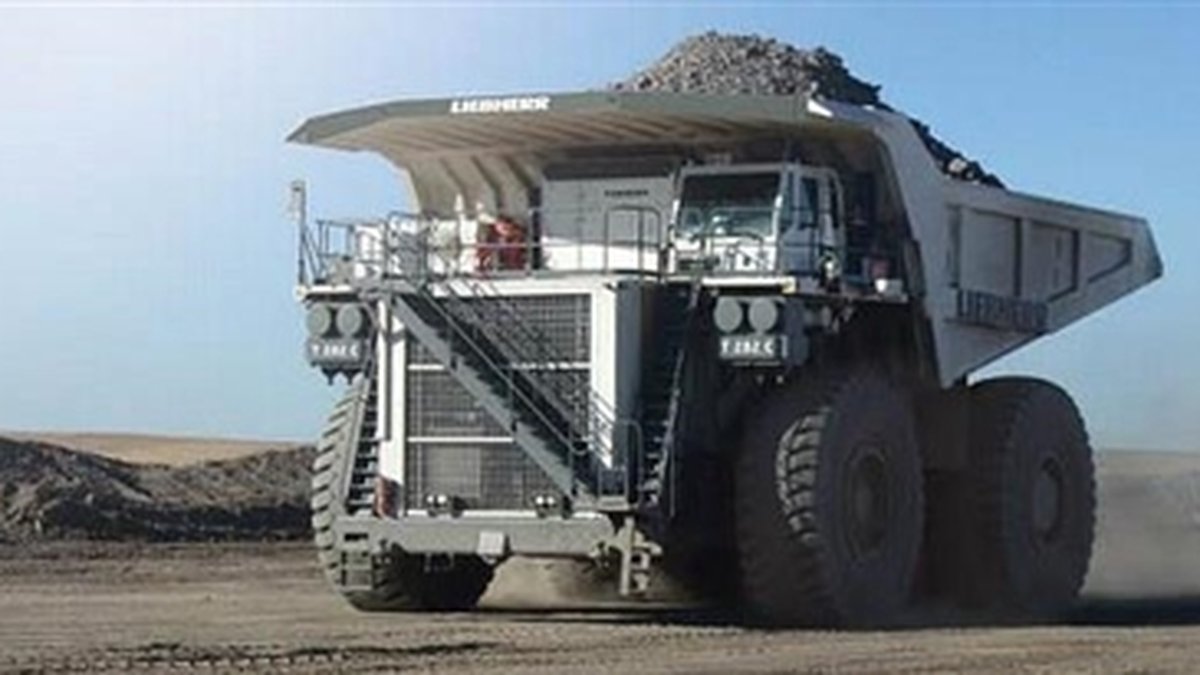 O maior caminhão articulado do mundo