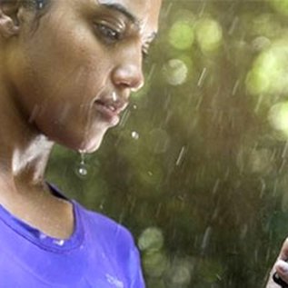 Imagem de Sony não se preocupa com a resistência à água do Galaxy S5