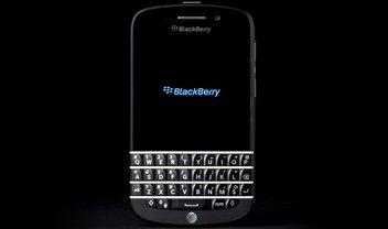 BlackBerry trabalha em novo aparelho com tela quadrada