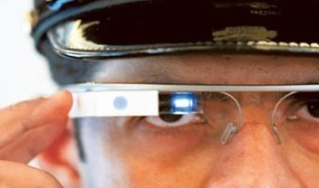 Polícia de Dubai usará Google Glass para perseguir infratores de trânsito