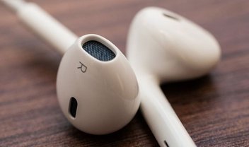 Reprodução automática de músicas: Apple patenteia "fones inteligentes"