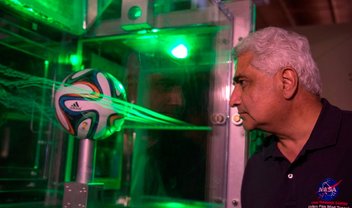 NASA mostra por que a Brazuca é muito superior à bola da Copa de 2010