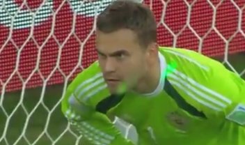 Copa do Mundo: laser da torcida pode ter atrapalhado goleiro da Rússia