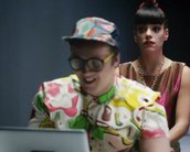 Lily Allen critica trolls da internet no clipe "URL Badman" [vídeo]