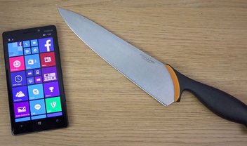 Fruit Ninja com faca de verdade: teste de resistência da tela do Lumia 930