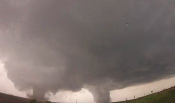 GoPro grava a formação, o deslocamento e a união de dois tornados [vídeo]