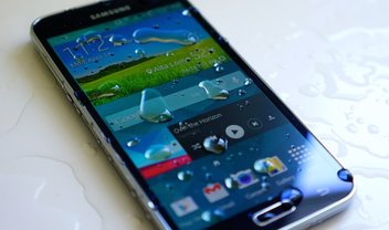 Galaxy S5 também entra no "desafio do balde de gelo"