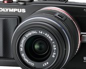 Olympus PEN E-PL7: câmera digital dedicada a selfies é anunciada