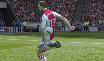 Alguns jogadores chutam de maneira muito estranha em FIFA 15