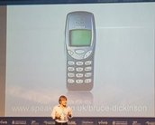 "Só descobriram a Finlândia depois que a Nokia surgiu", diz Bruce Dickinson