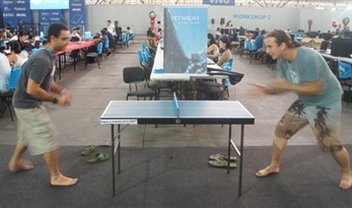 Computadores? Campuseiros se divertem em cartas e ping-pong na Campus Party