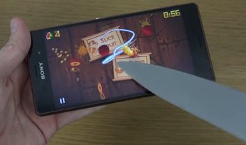 Gameplay realista: veja Fruit Ninja jogado com faca de verdade [vídeo]