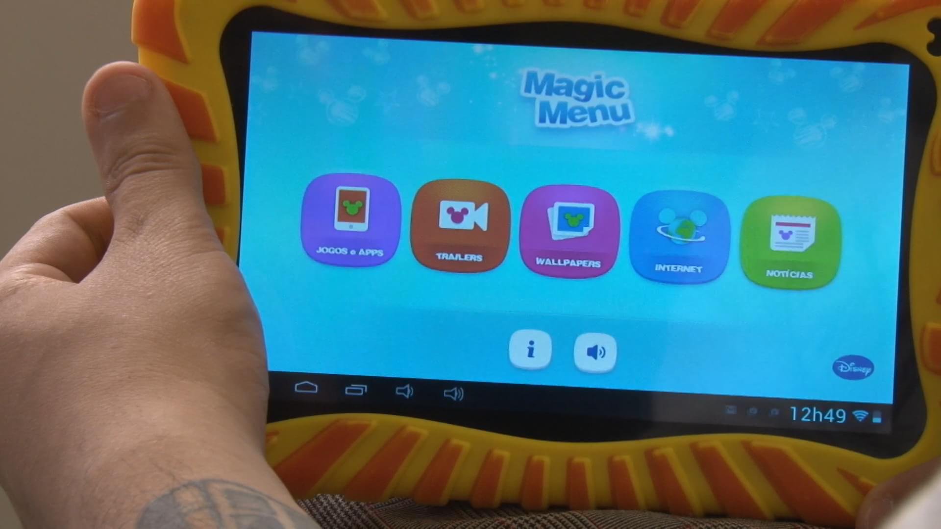 Novo tablet da Galinha Pintadinha já vem com todos os DVDs da personagem -  TecMundo