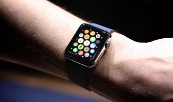 Fabricantes estão prestes a iniciar produção do Apple Watch [rumor]