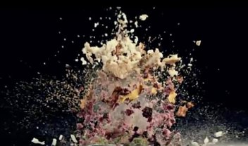 Comercial de geladeira mostra comidas explodindo em câmera lenta [vídeo]