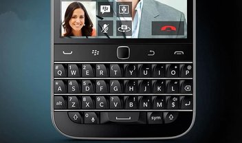 BlackBerry lança Classic, celular com visual retrô e o tradicional trackpad