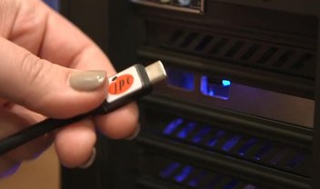 Acerte de prima: CES 2015 traz novo cabo USB Type-C com encaixe reversível