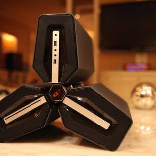 Imagem de CyberPower Fang Trinity: PC modular que usa peças comuns tem design ousado