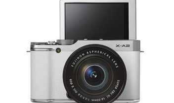 Fujifilm: com visor móvel, X-A2 é a nova câmera dedicada a fãs de selfies